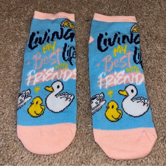 4 Pairs of Friends TV Show Socks from 15 Days Of Socks Advent Calendar - Picture 7 of 16